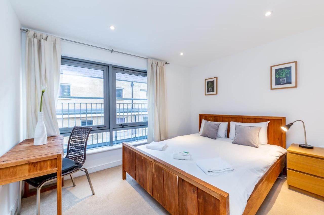 2 Bed Executive Apartment Next To Liverpool Street Free Wifi By City Stay Aparts 런던 외부 사진